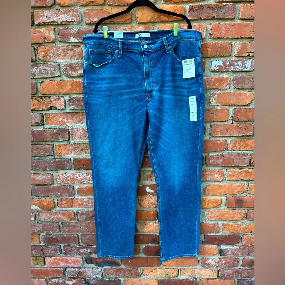Levi’s NWT Men’s Signature Athletic Fit Denim Jeans Size 40x32